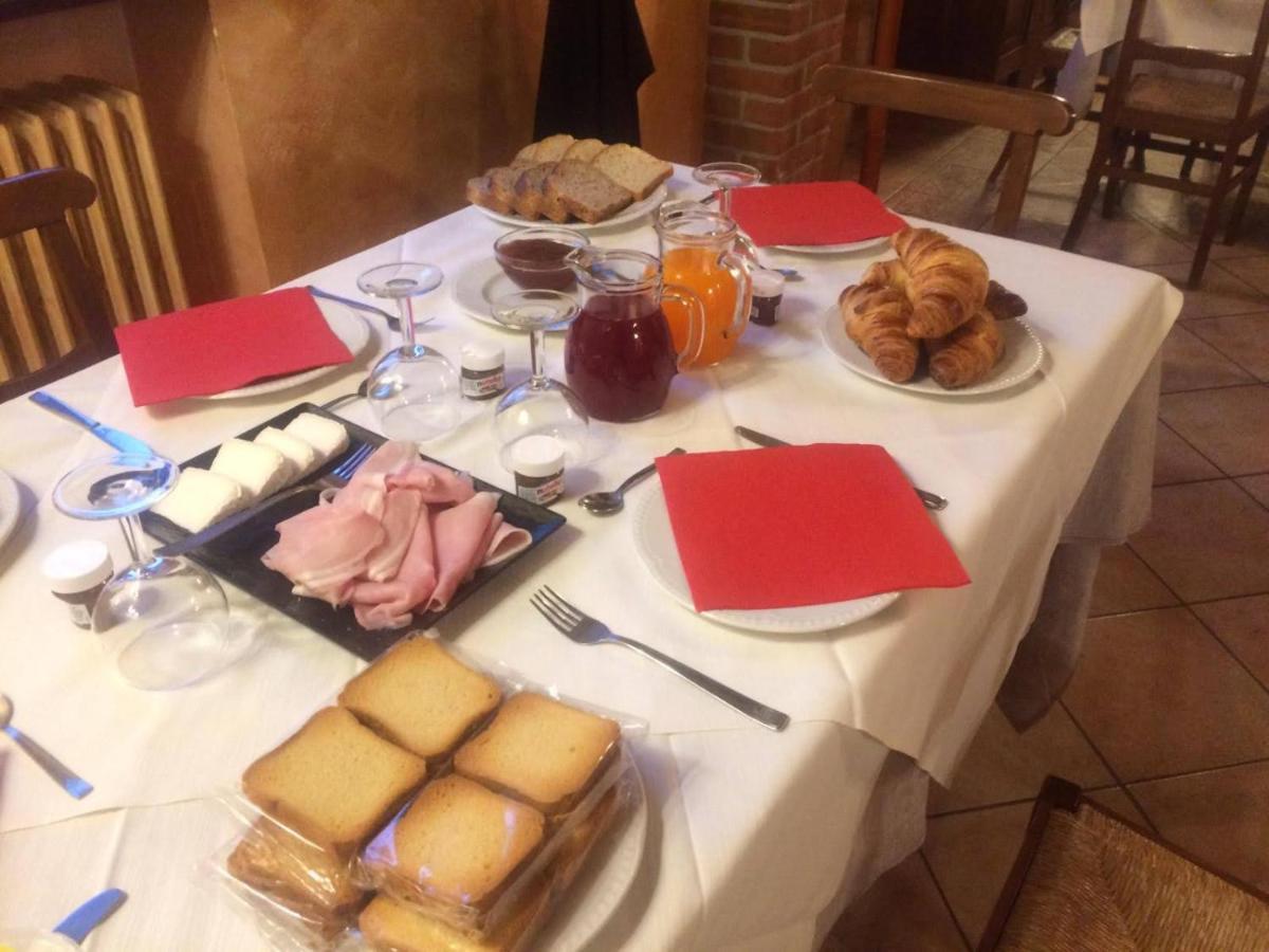 Pontestura Agriturismo Cascina Smeraldaヴィラ エクステリア 写真